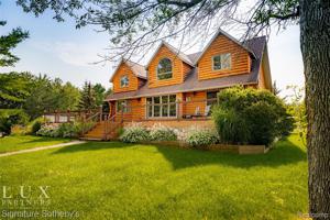 3725 S LAKESHORE Road