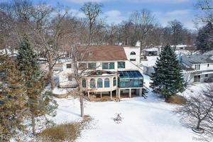 1547 Shankin Drive