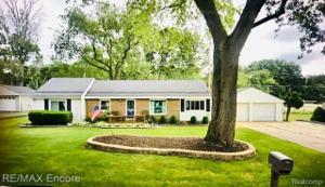 220 BRISCOE