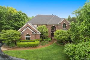 5467 Boulderwood Ridge