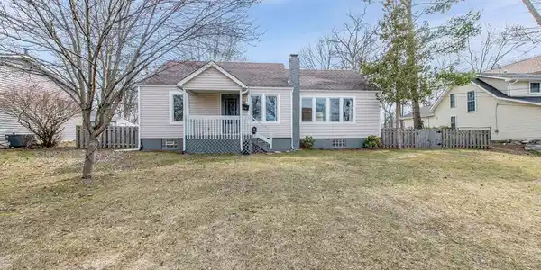 138 N NORTH SHORE Drive