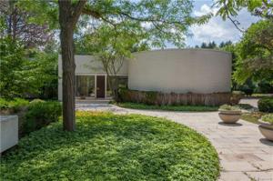 5330 WOODLANDS ESTATES S Drive