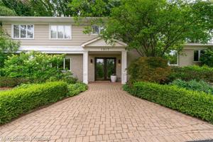 1917 BAYOU Drive
