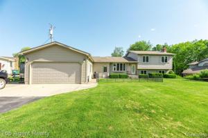 2800 ISLAND POINT Drive