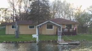 455 DUNLEAVY Drive