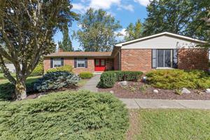 7371 ELLINGROVE Drive
