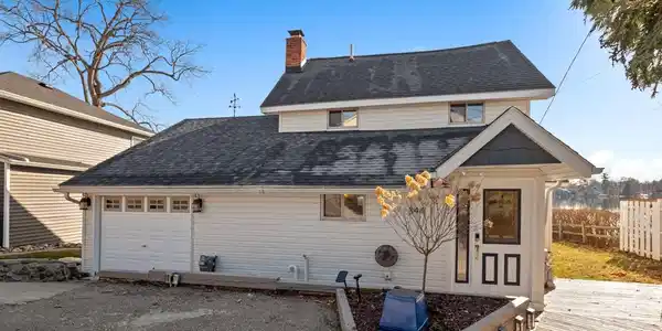 344 Oak Lane