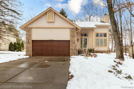 7690 PLEASANT BROOK Drive