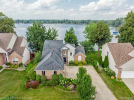 347 COVE VIEW Drive