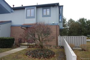 1715 RIVER RD #40