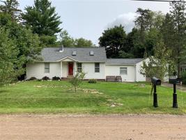112 S EAGAN Drive