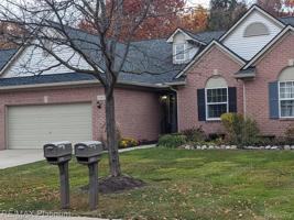 3385 Dewdrop Lane
