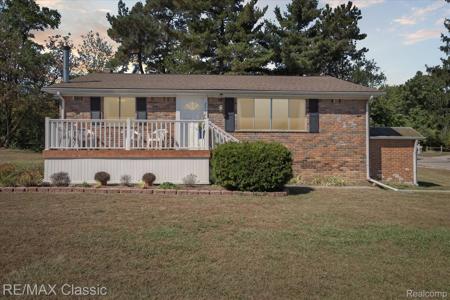 2551 Oakview Drive