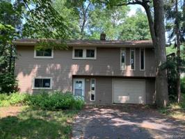 660 ALLEN Drive