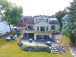 2486 COMFORT Court