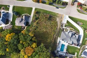 8453 Stoney Creek Drive
