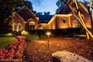 8988 Cascade Drive