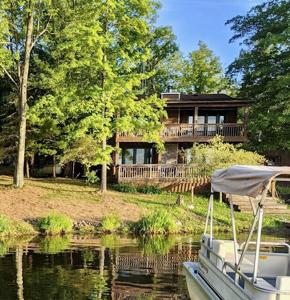 275 Negaunee Lake Drive