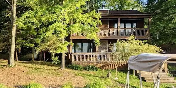 275 Negaunee Lake Drive