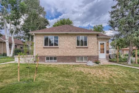 1600 N Winona Court