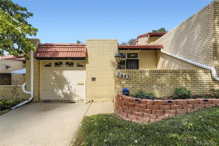 2643 S Sheridan Court
