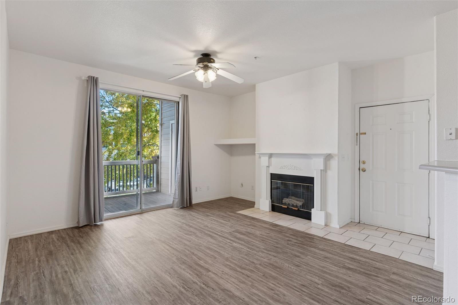 Image 3: Living Room Image 3: Living Room