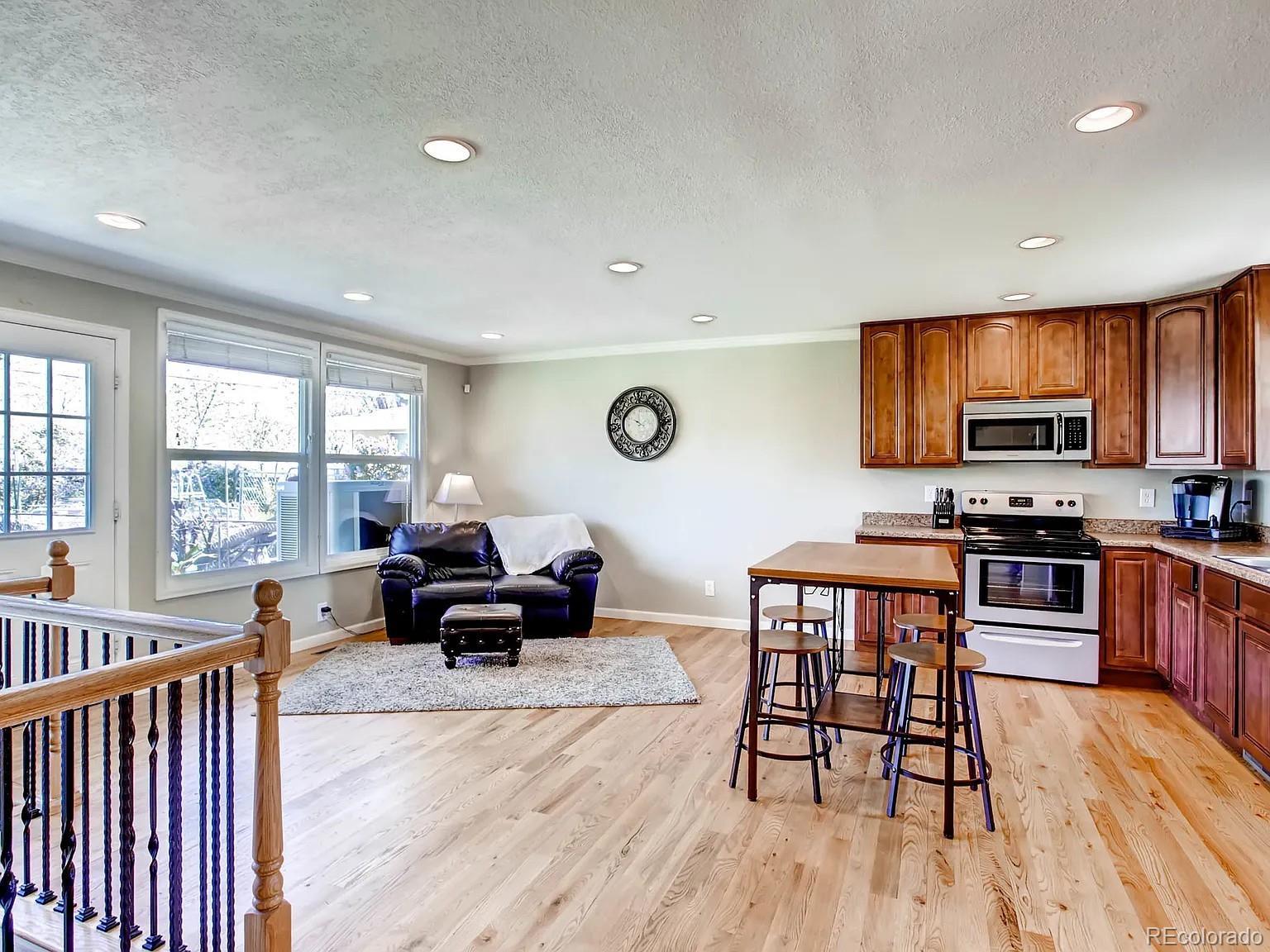 Image 4: LOTS of Space for Your Furniture Image 4: LOTS of Space for Your Furniture