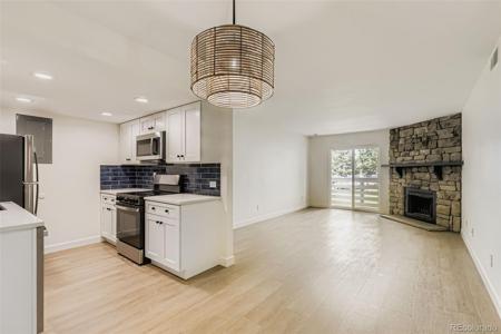 8555 Fairmount Drive