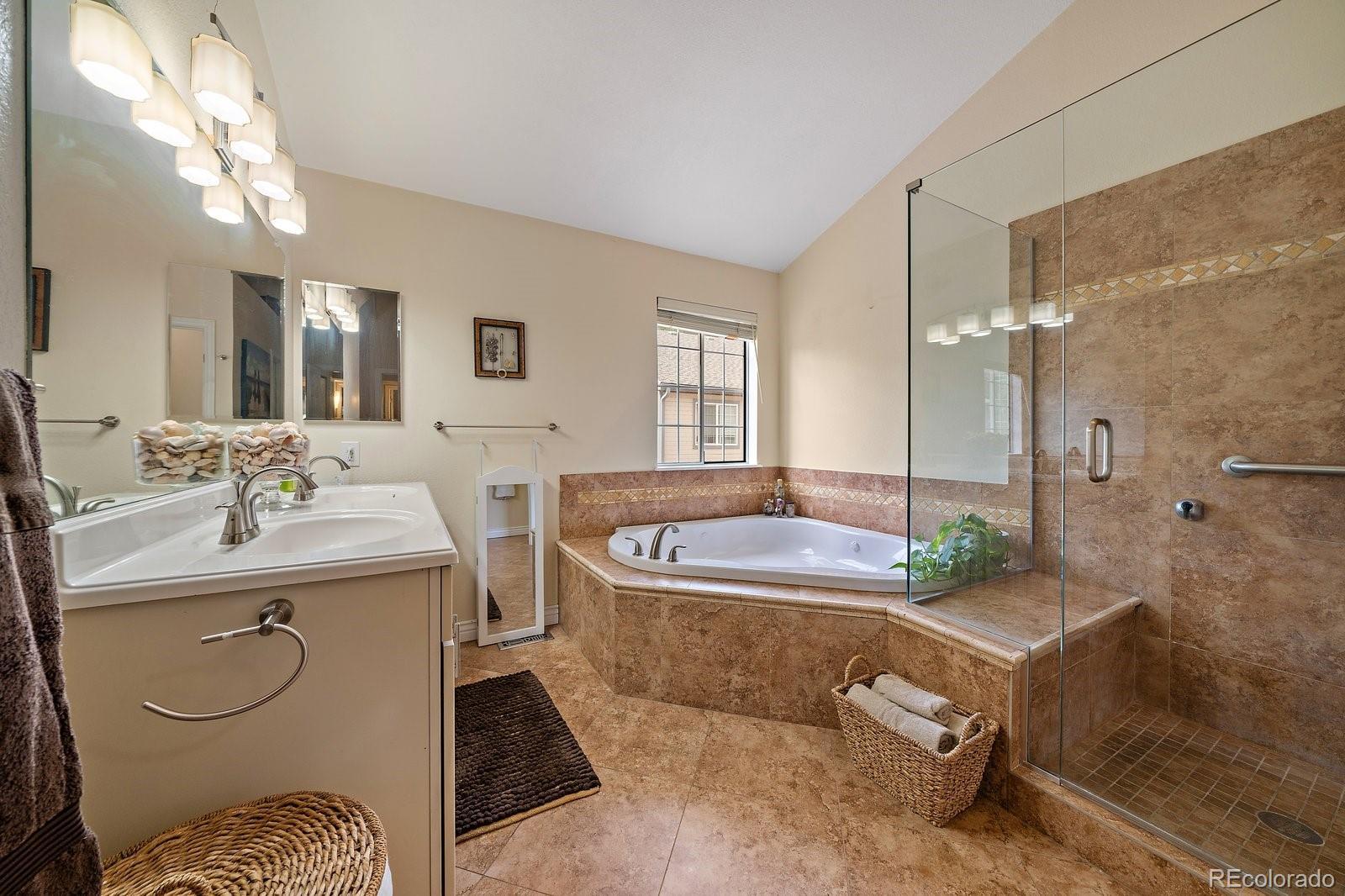 Image 3: Primary Bathroom