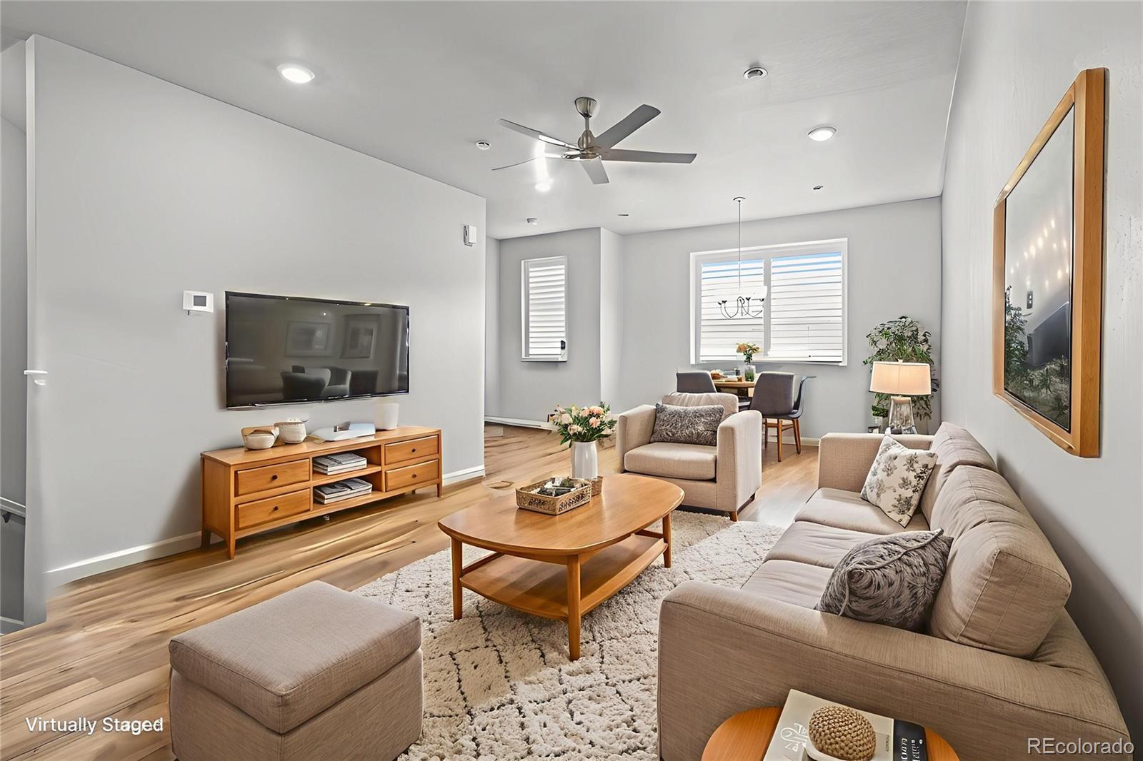 Image 4: Living Room - Digitally Staged example