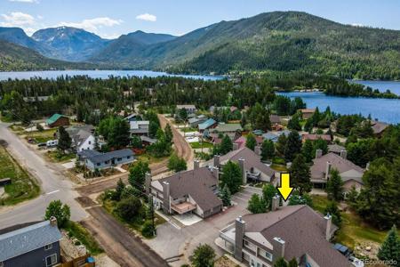302 Lakeside Drive