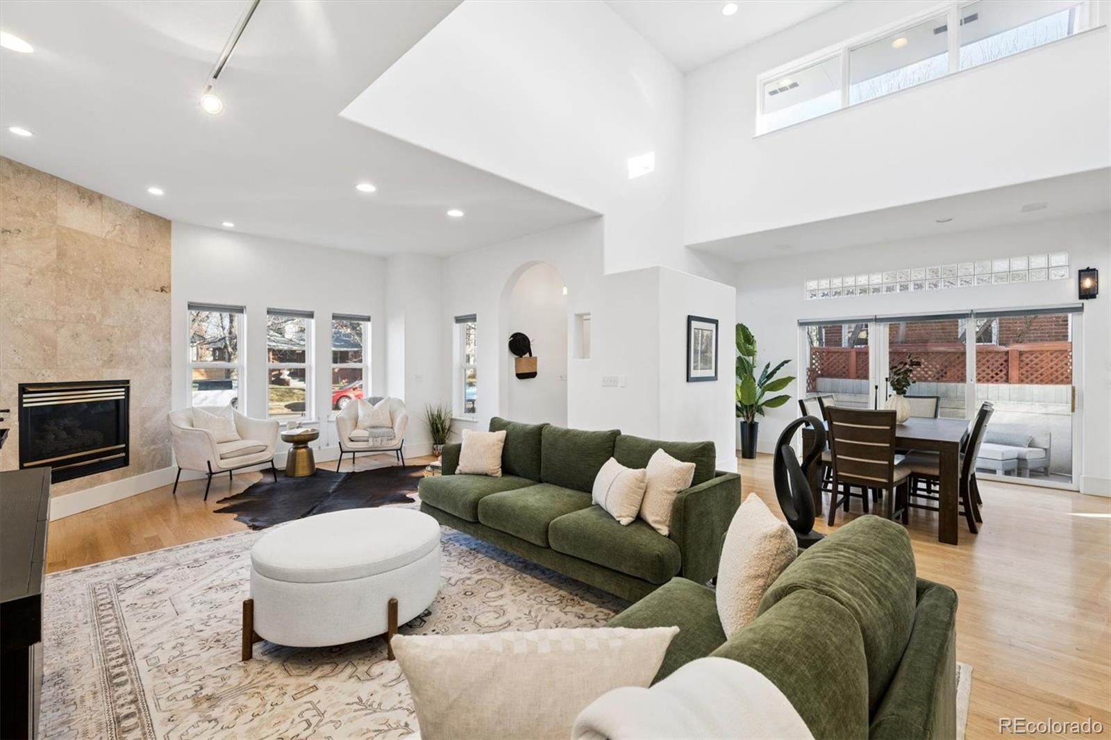 Image 2: volume ceilings, great natural light