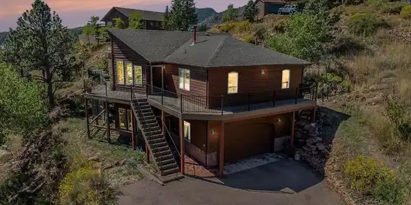 4841 Deer Trail Court