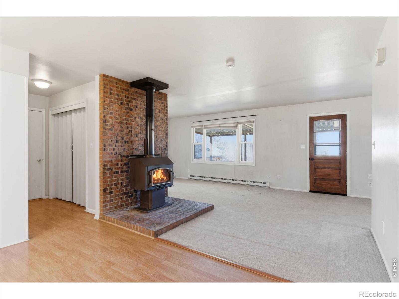 Image 3: Natural light flows through the open floor plan