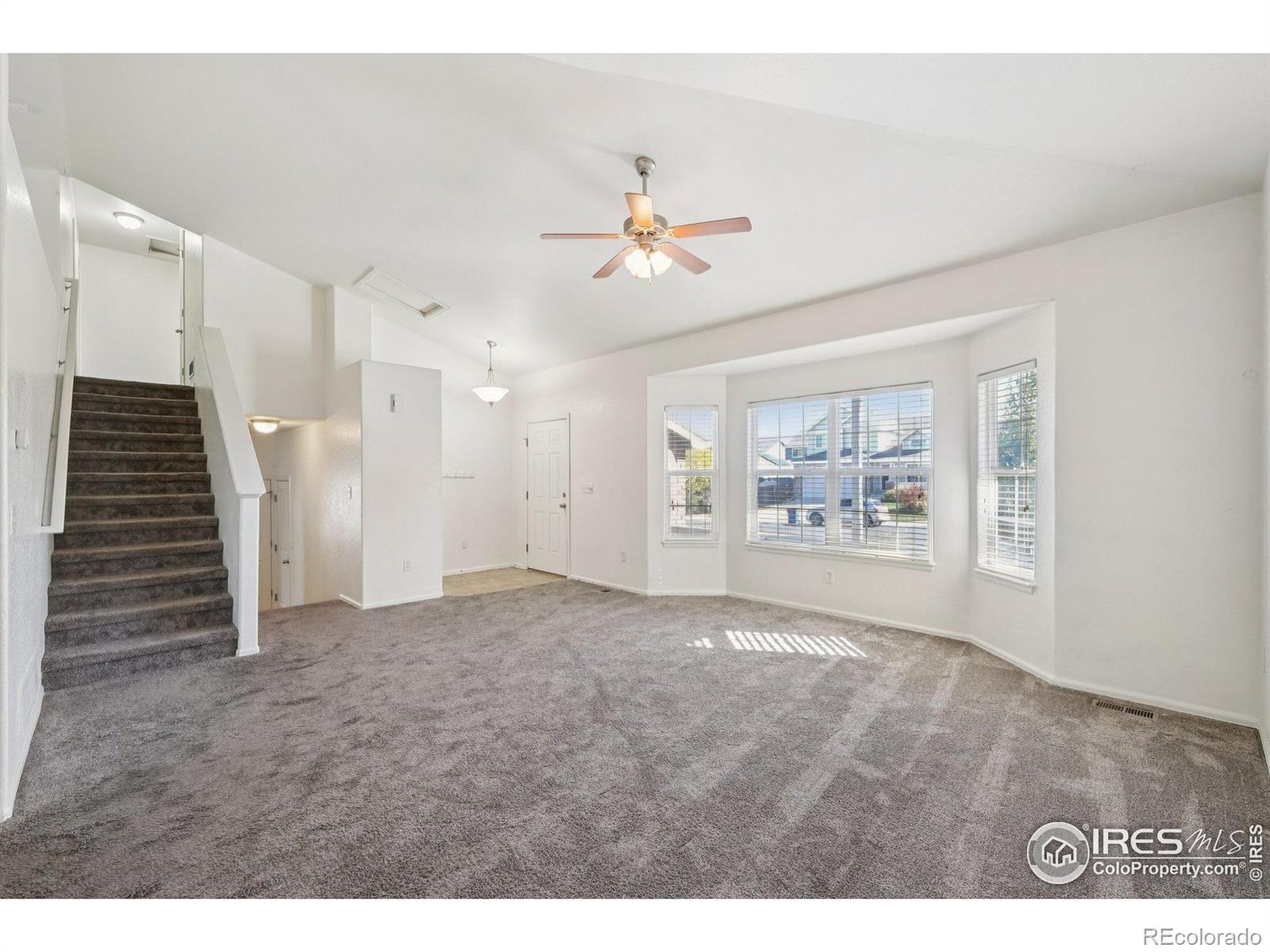 Image 2: Living Room