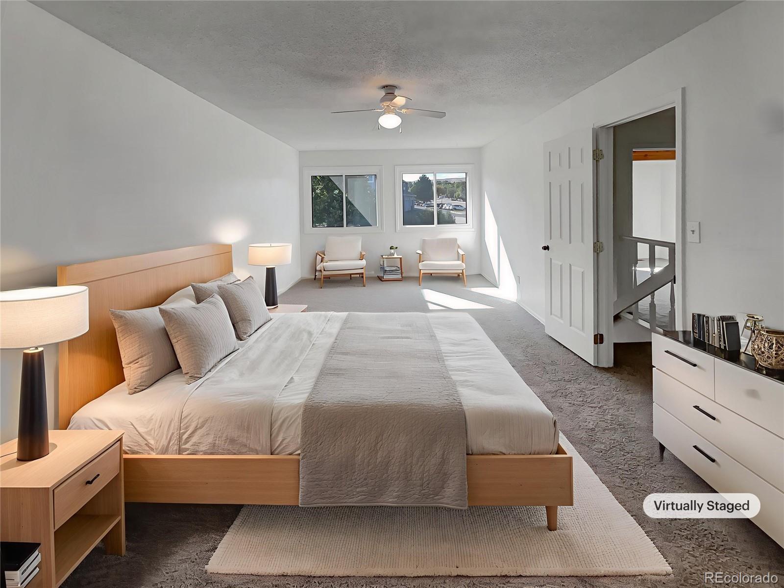 Image 4: Staged Photo Image 4: Staged Photo