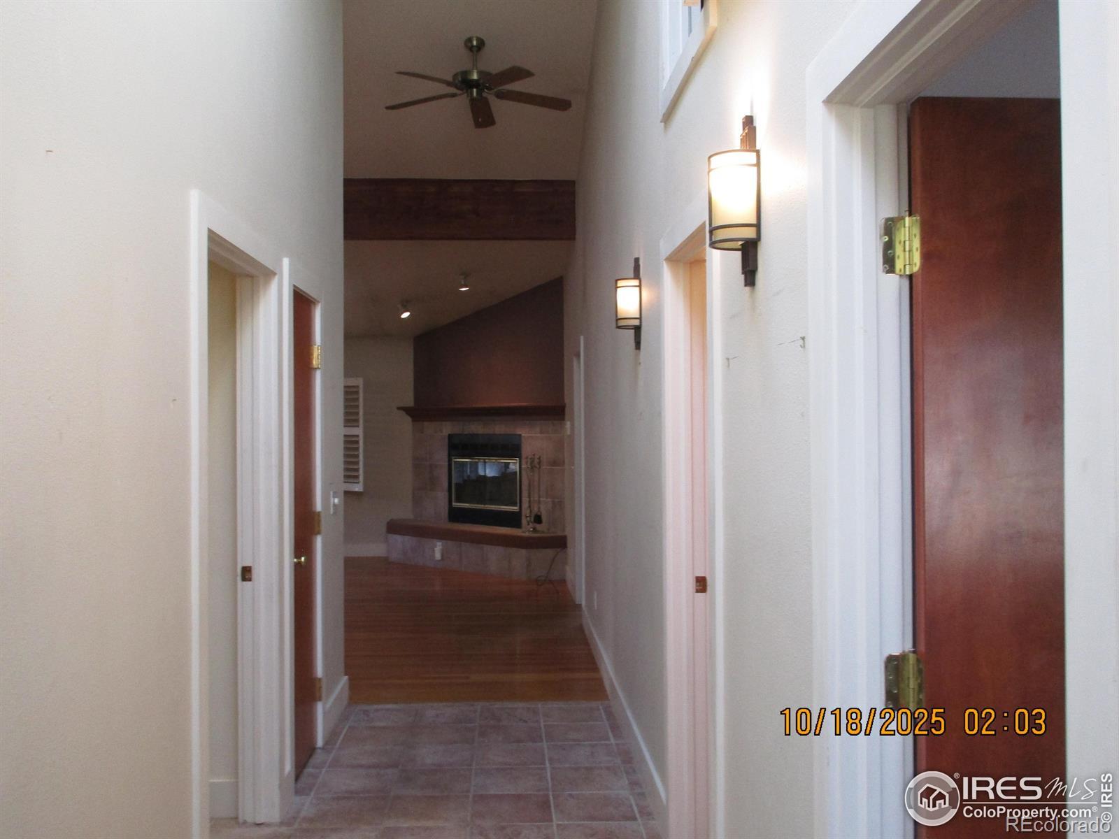 Image 4: Entry