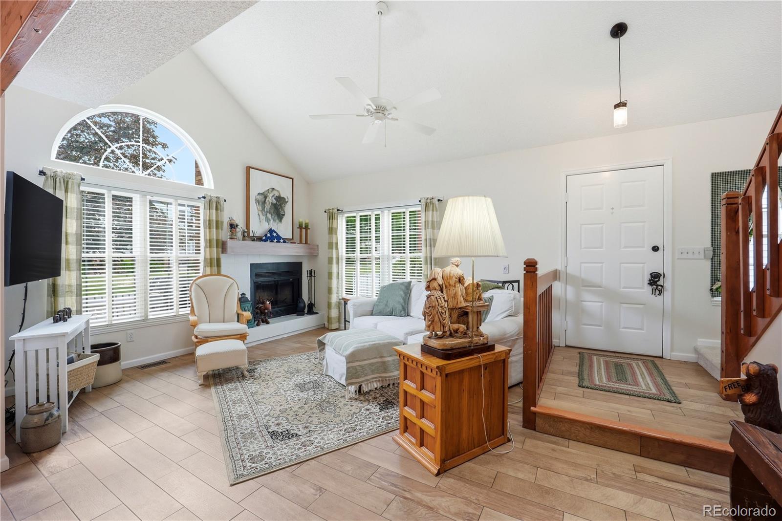 Image 2: Living Room w/ Wood Fireplace Image 2: Living Room w/ Wood Fireplace