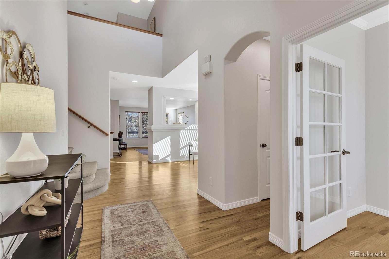 Image 2: Open 2 story entrance