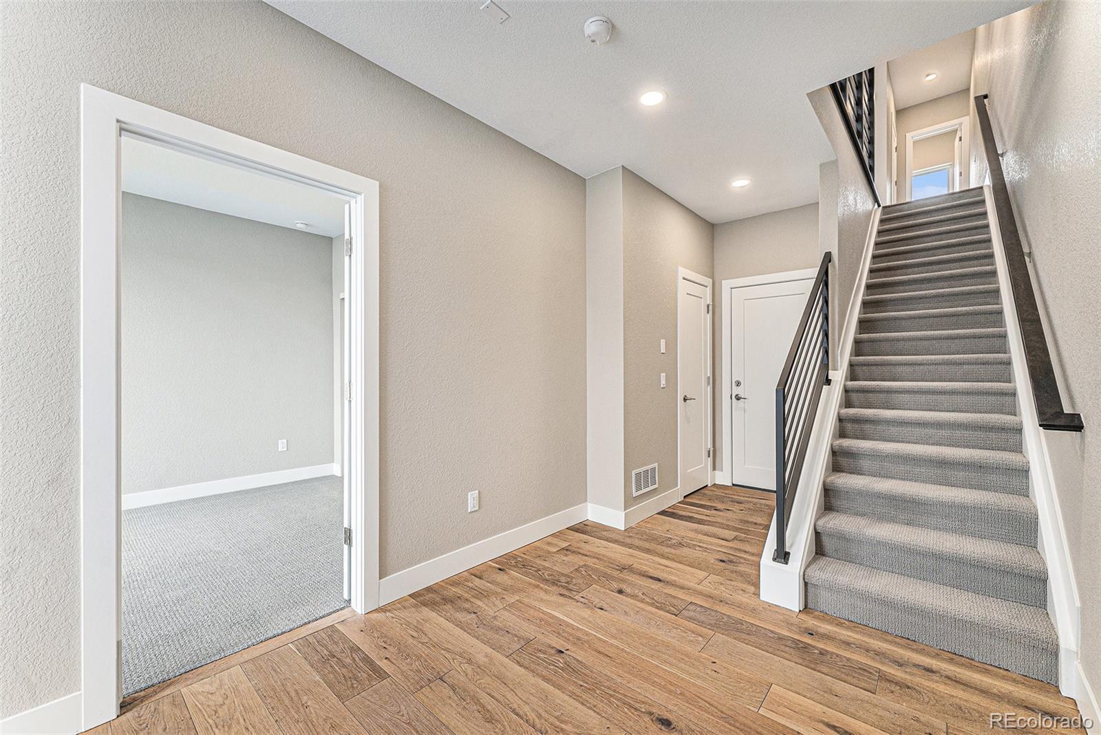 Image 3: Entry Way - Bedroom 1