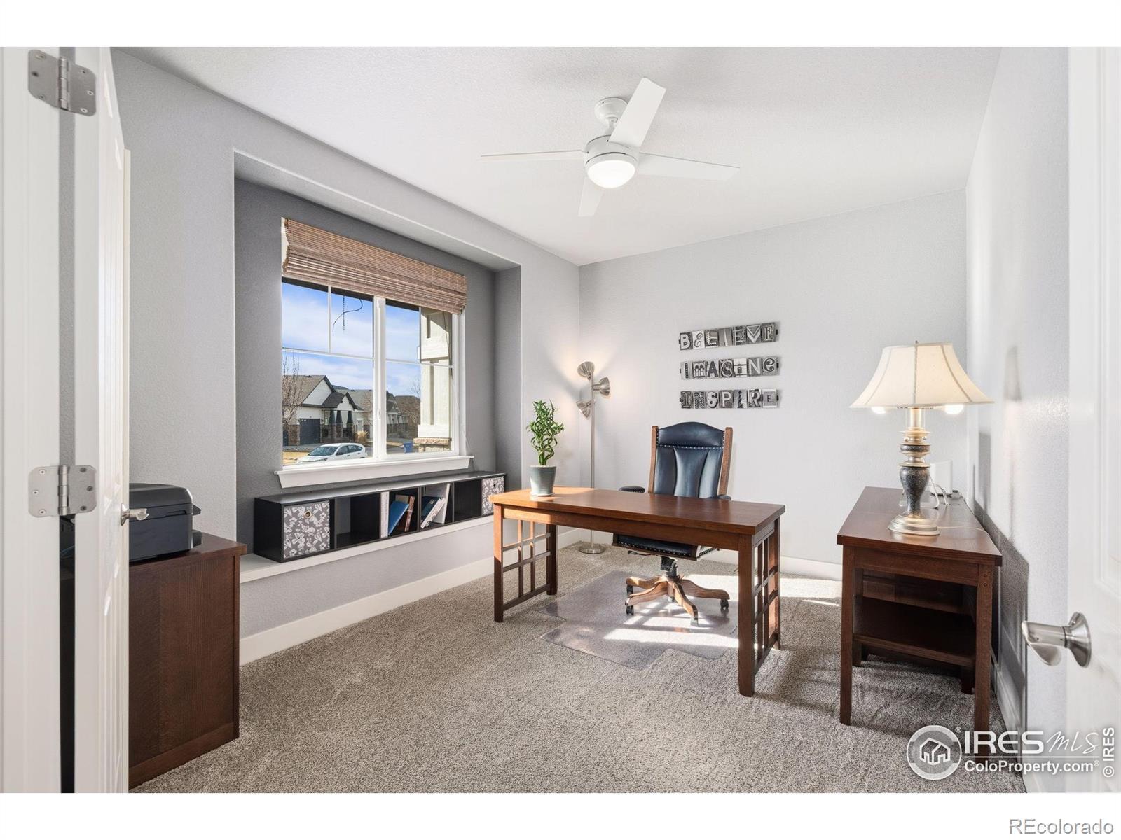 Image 4: Home office