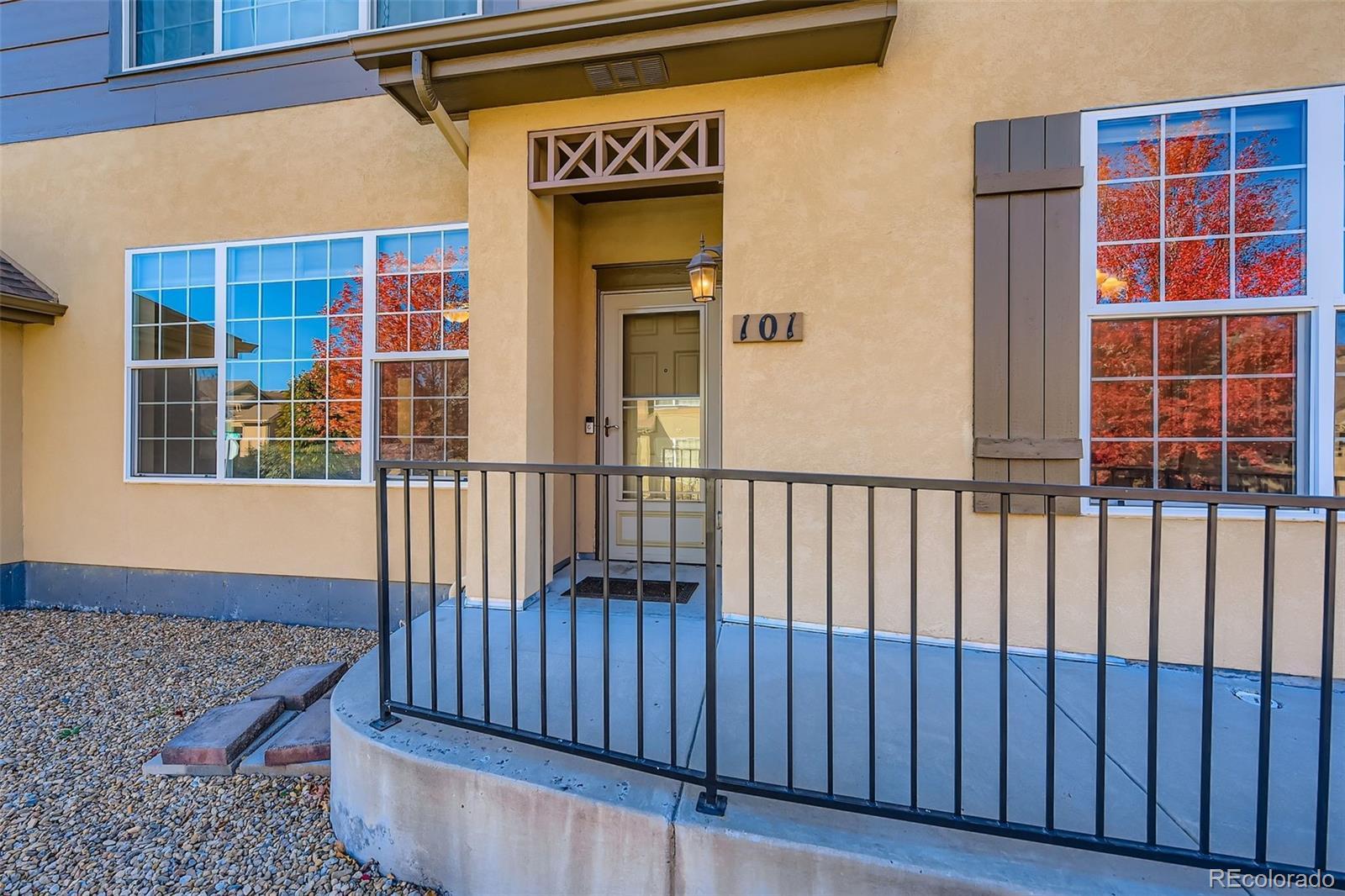 Image 3: Exterior Entry Image 3: Exterior Entry