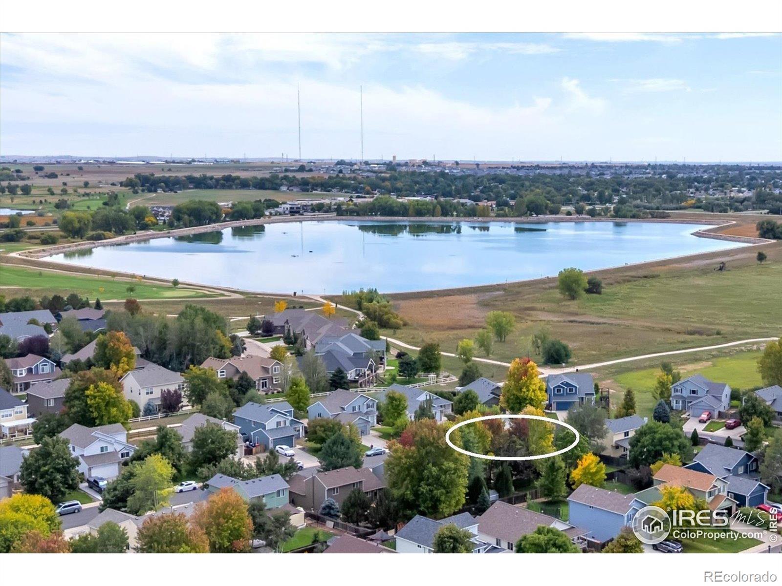 Image 3: excellent location