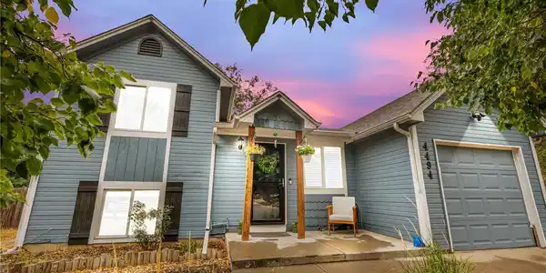 4494 S Pagosa Circle