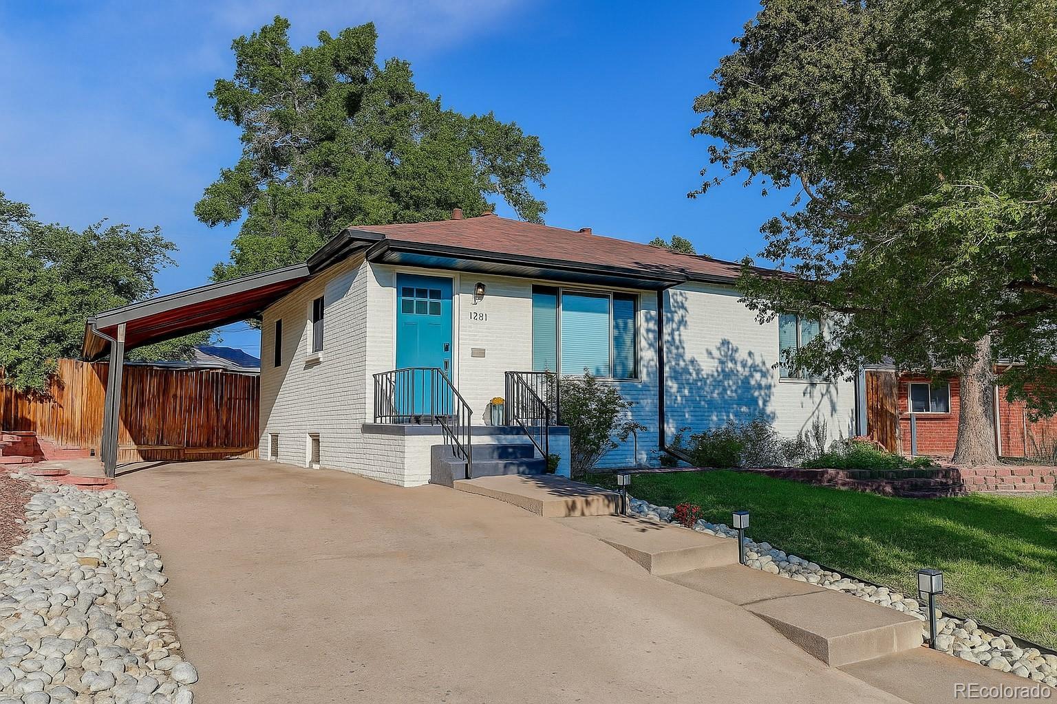 Image 1: Front of House