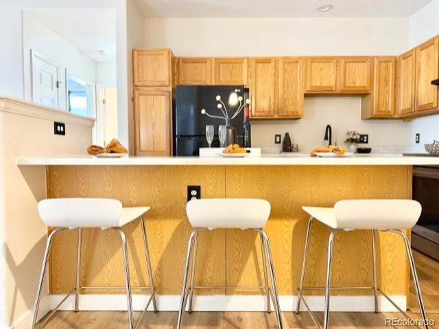 Image 4: Sit/Eat at the large kitchen island.