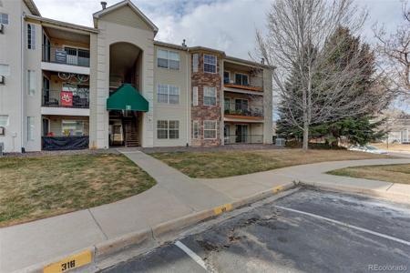 5667 S Urban Street