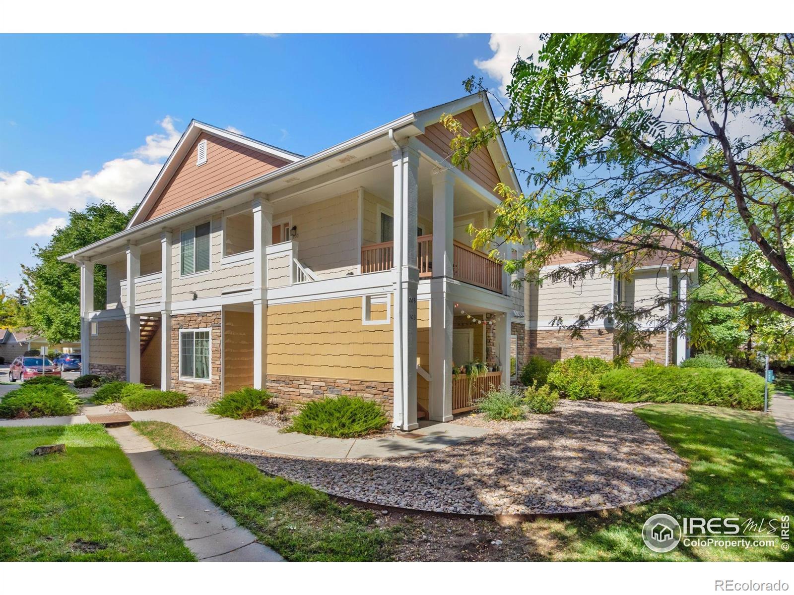 Image 1: 4725 Hahns Peak Dr. #204