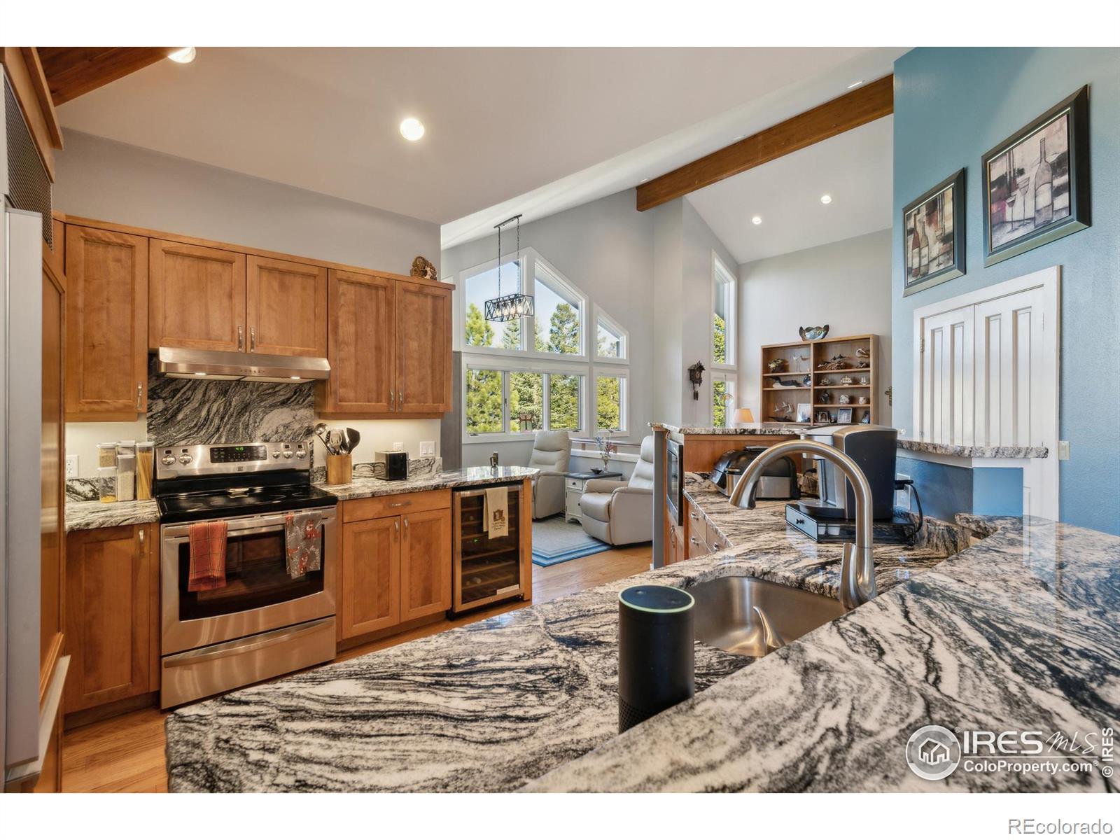 Image 4: Large updated kitchen with breakfast nook or cozy coffee spot Image 4: Large updated kitchen with breakfast nook or cozy coffee spot