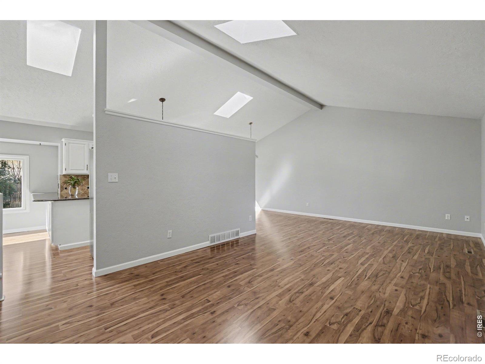 Image 2: Living Room